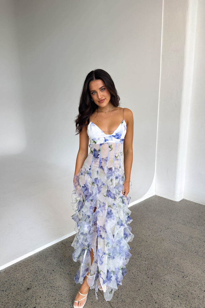 Robe Maxi à Volants Floraux | Élégance & Légèreté | Silhouette Raffinée